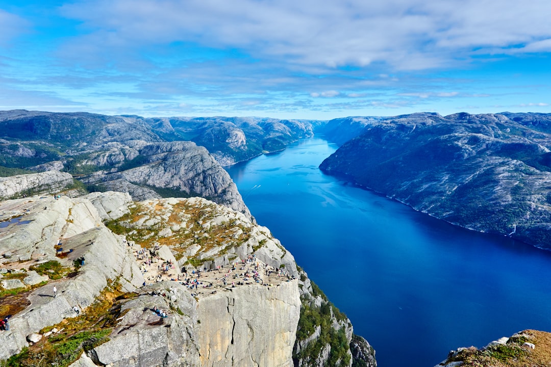 Oppdag de beste mopedrutene i Norge