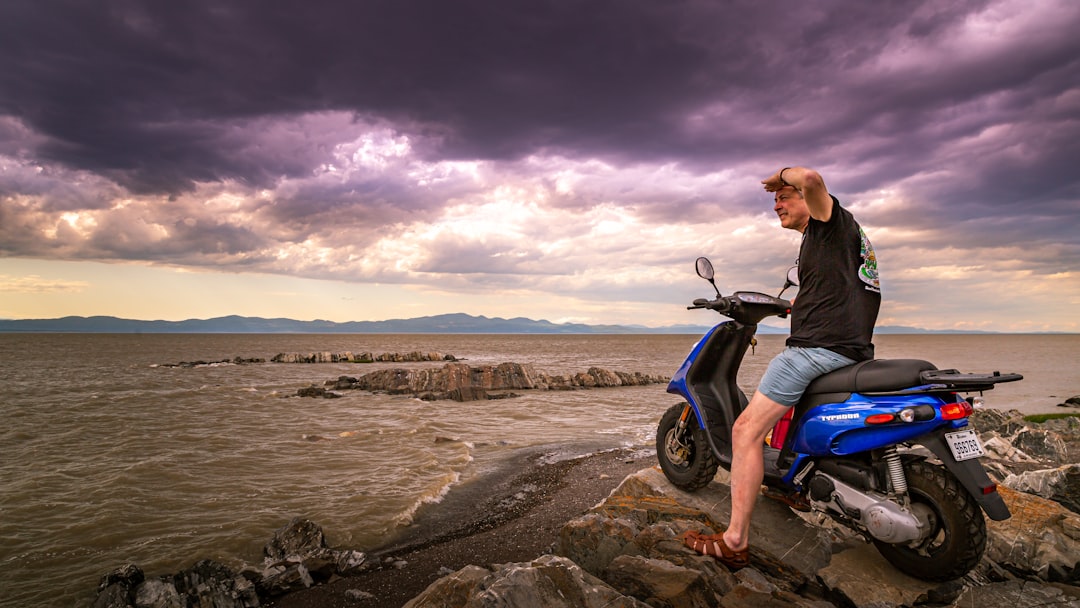 Hvordan vedlikeholde leid moped under langtur